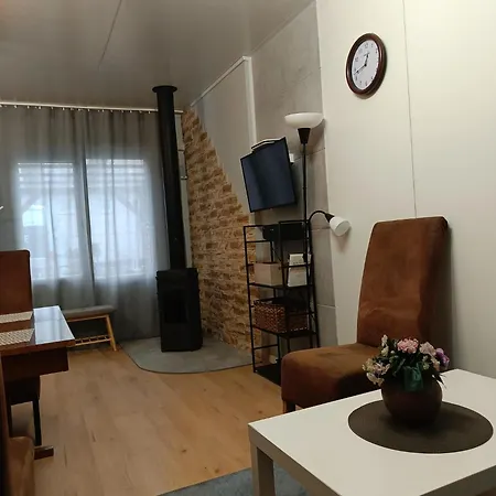 بيت للعطل Pod Orzechem Osieki (Koszalin)